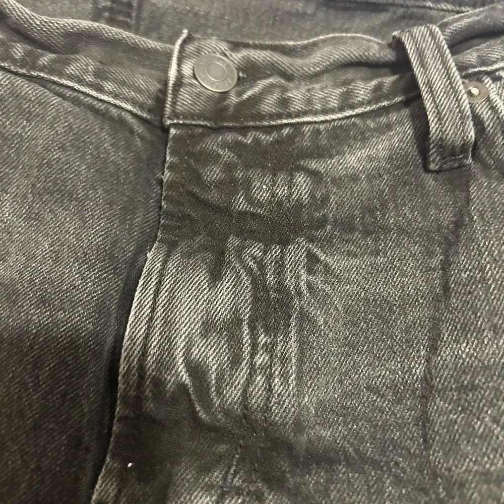 Old Navy Faded Black Jean Shorts Distressed Style - Picture 6 of 11